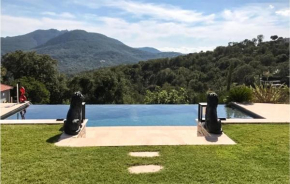 5 Bedroom Lovely Home In L, Adrets De Lesterel